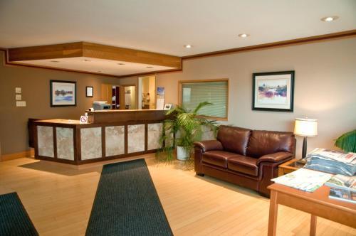 Fortune Motel Kamloops Bagian luar foto